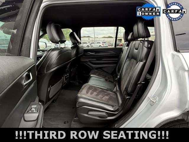 Used 2024 Jeep Grand Cherokee L Laredo image 15