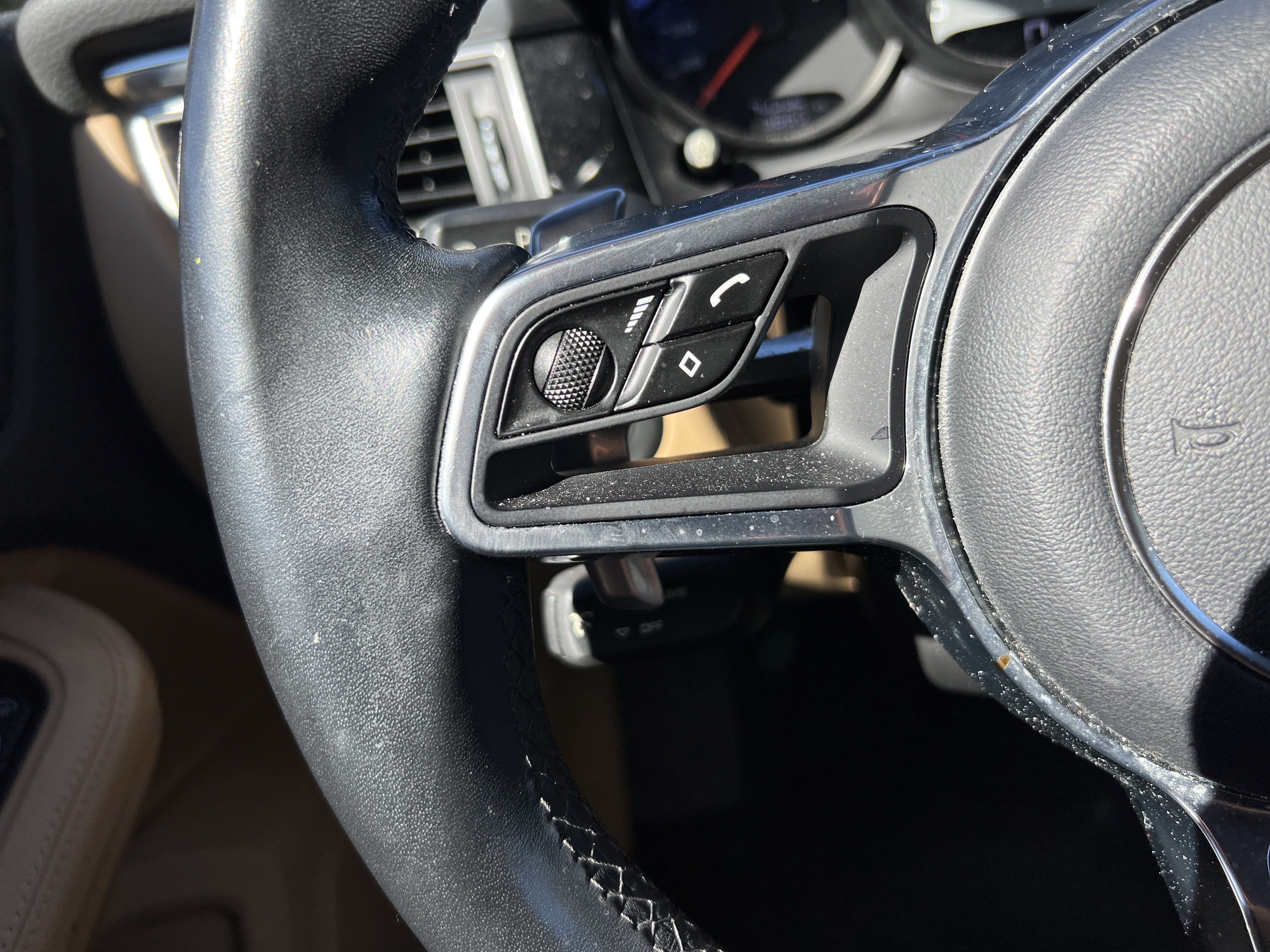 Used 2017 Porsche Macan S AWD/4WD image 19