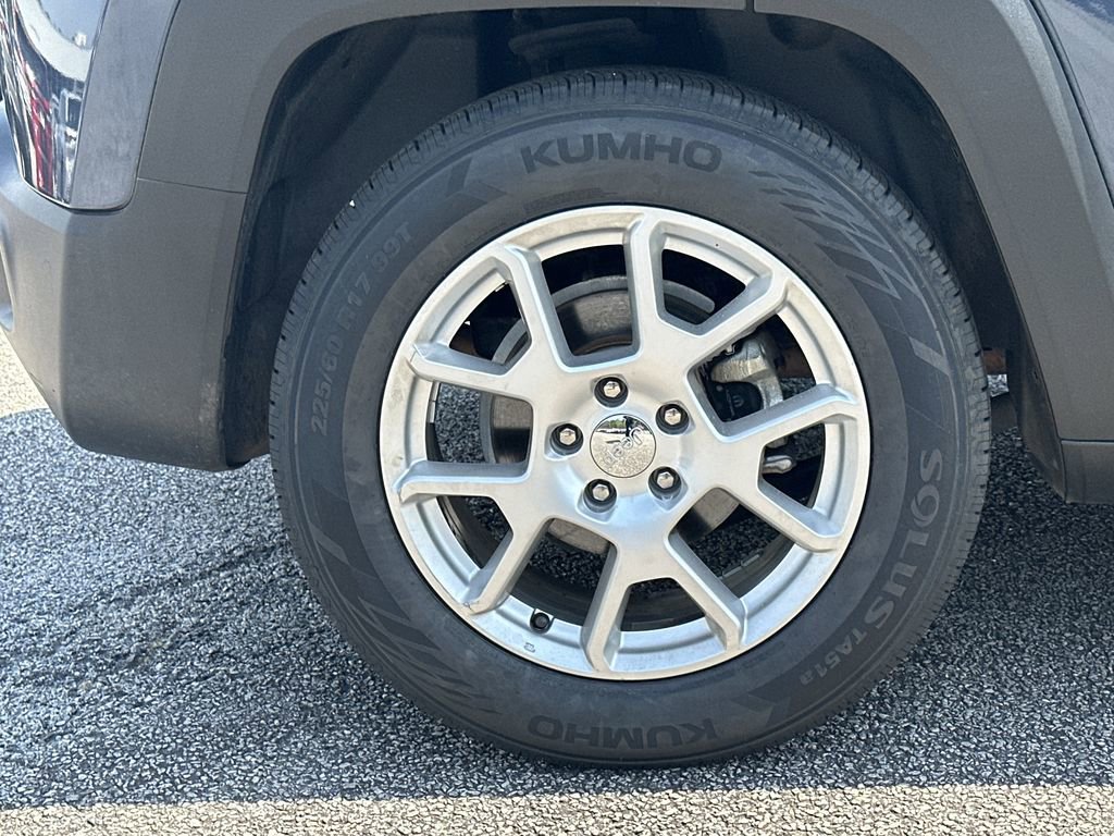 Used 2021 Jeep Renegade Latitude w/ Convenience Group image 18