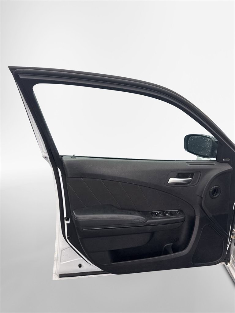 Used 2023 Dodge Charger SXT w/ Blacktop Special Edition image 17