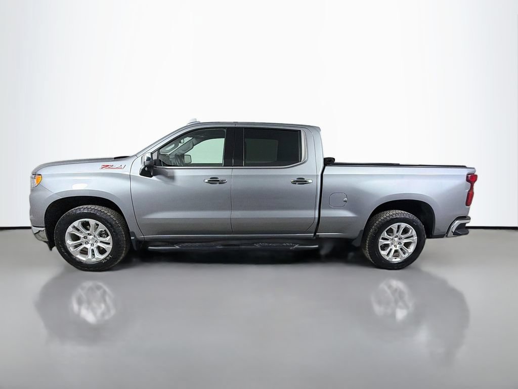 Used 2023 Chevrolet Silverado 1500 LTZ w/ LTZ Convenience Package II AWD/4WD image 9