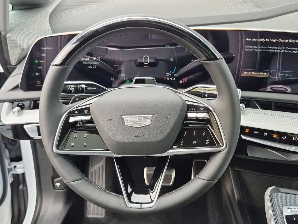 New 2027 Cadillac Optiq Luxury RWD image 10