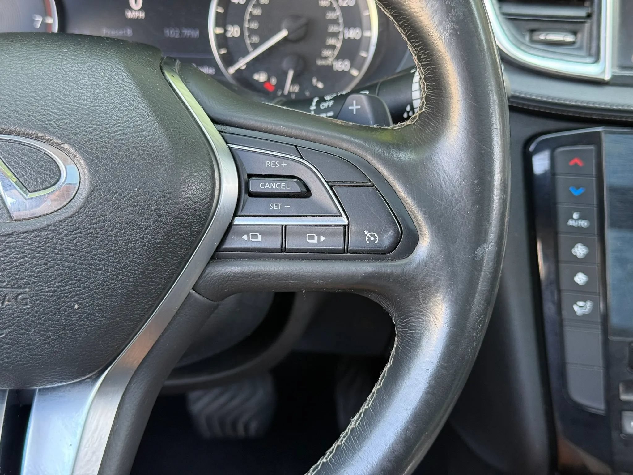 Used 2019 INFINITI QX50 AWD image 15
