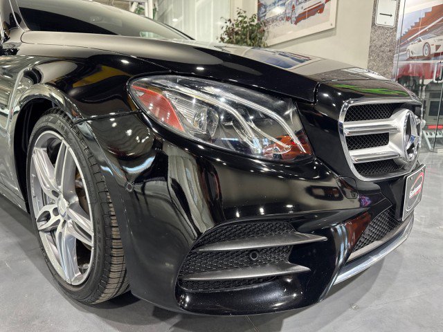 Used 2017 Mercedes-Benz E 300 image 26