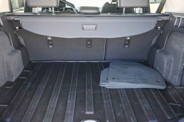 Certified 2024 Land Rover Discovery Sport S image 18