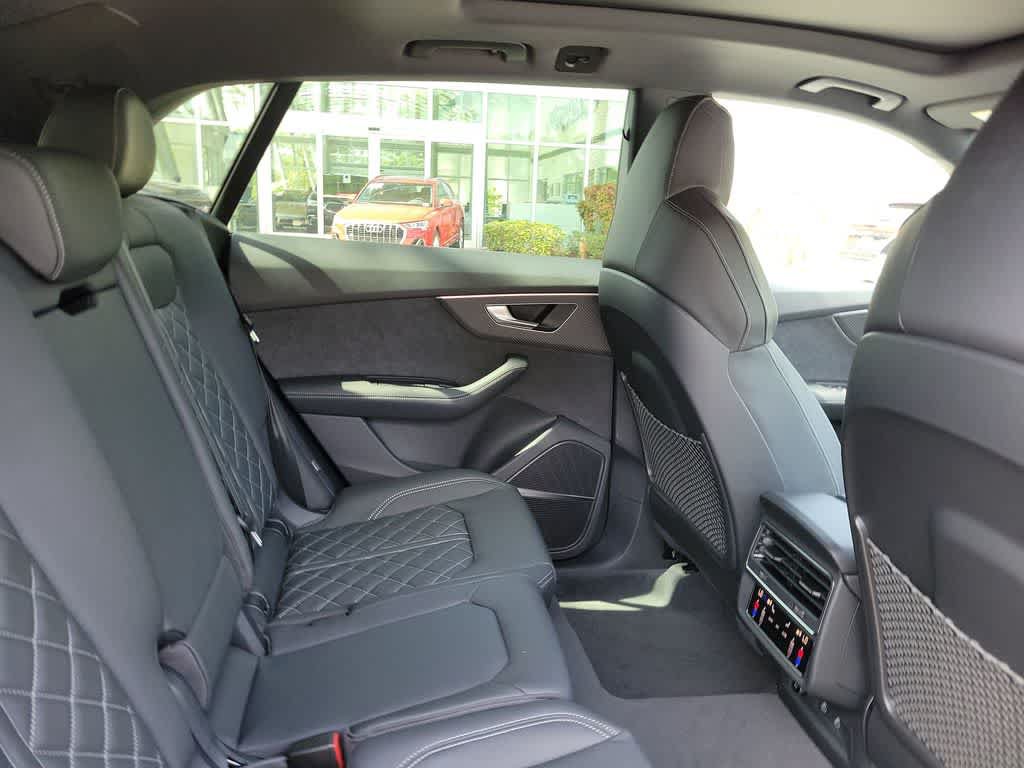 New 2026 Audi SQ8 Premium Plus AWD/4WD image 13