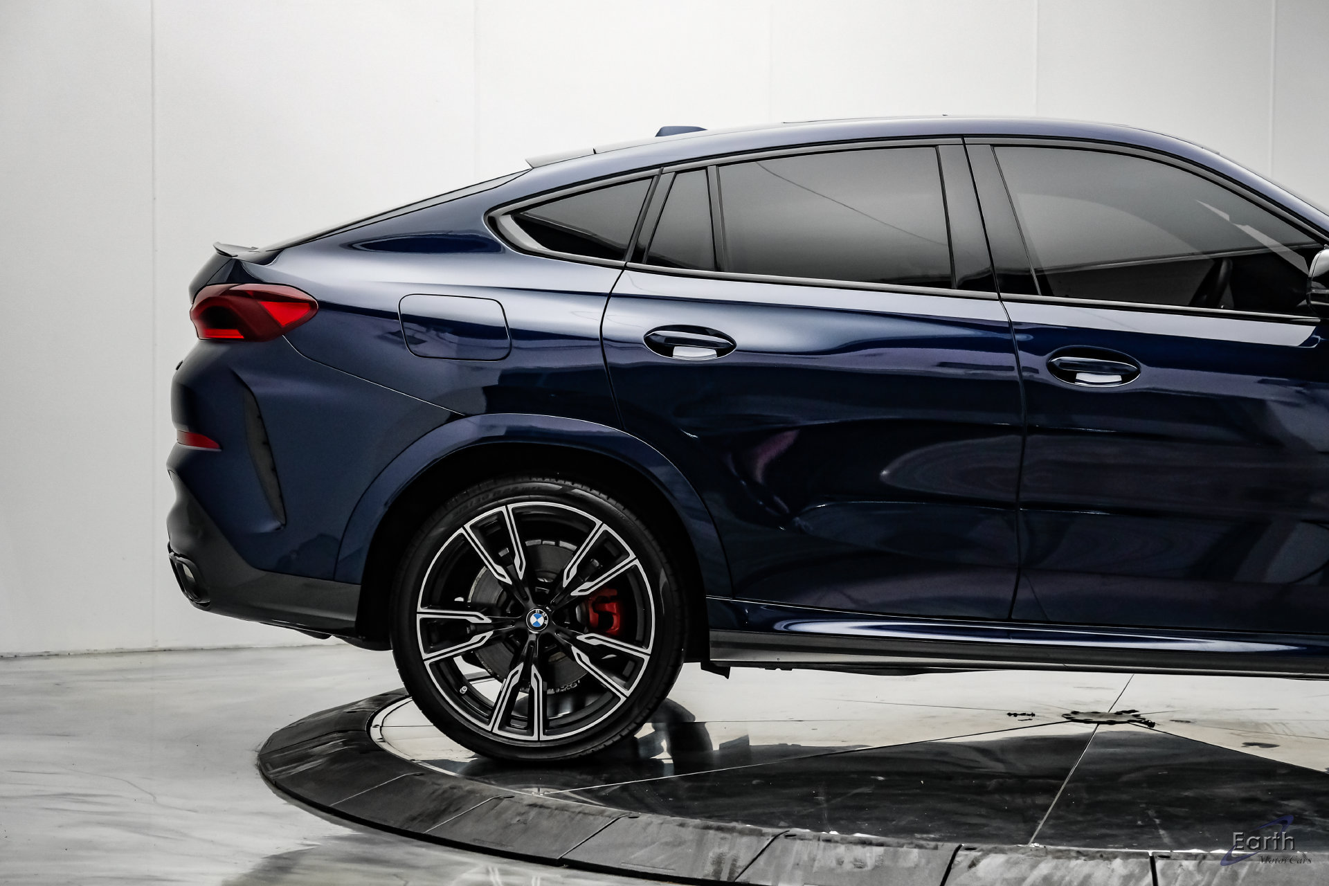 Used 2025 BMW X6 M60i w/ M Sport Professional Package AWD/4WD image 22