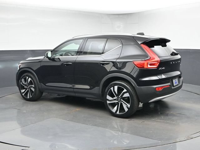 Used 2023 Volvo XC40 B5 Ultimate w/ Protection Package Premier AWD/4WD image 6