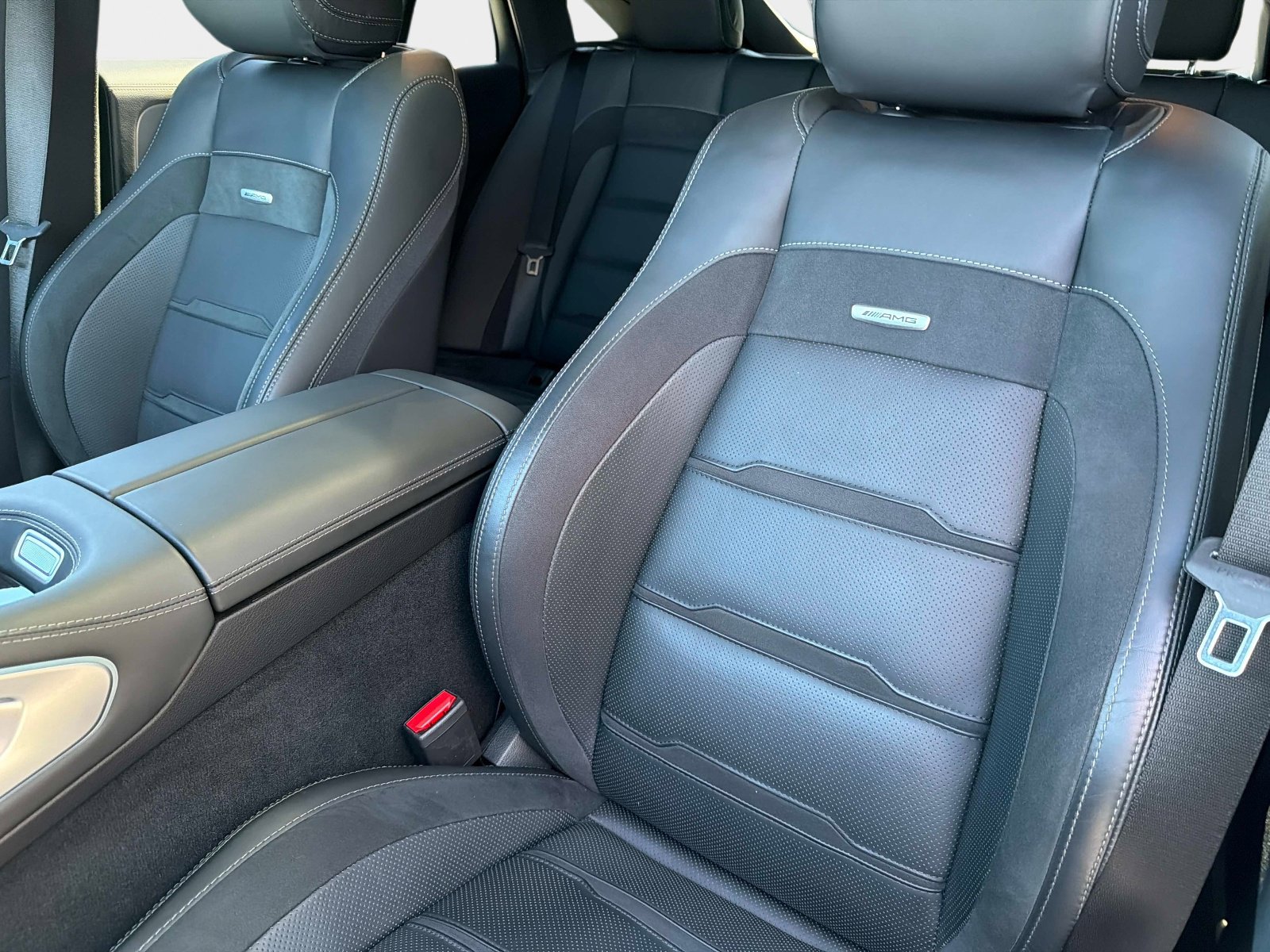 Used 2025 Mercedes-Benz GLE 53 AMG 4MATIC Coupe image 42