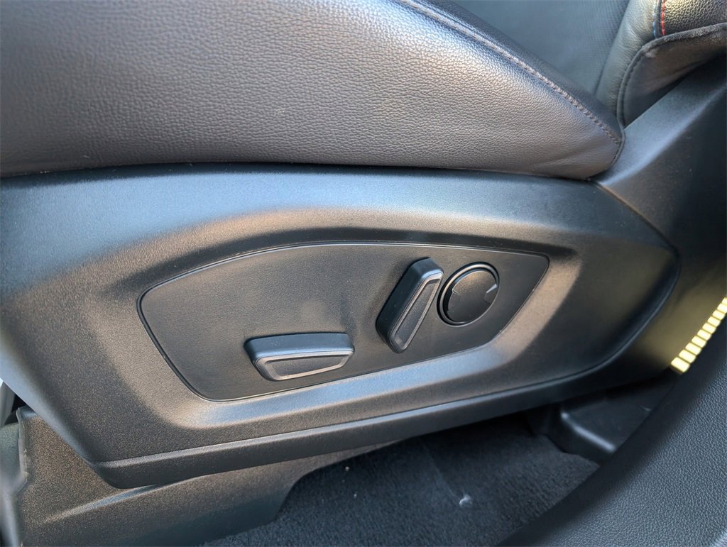 Used 2024 Ford Explorer ST w/ Equipment Group 401A image 10