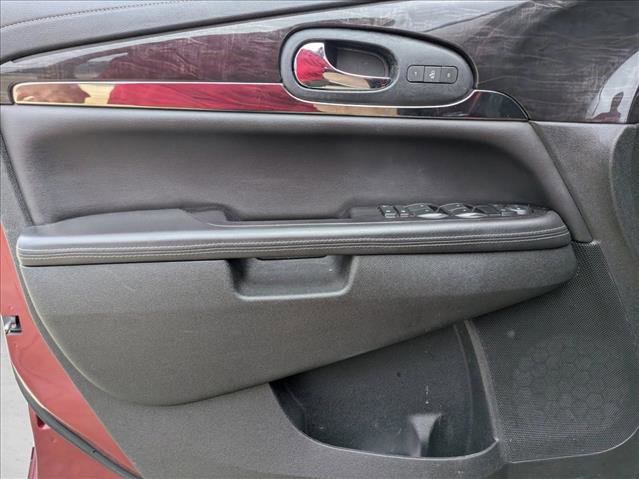 Used 2017 Buick Enclave Leather image 11