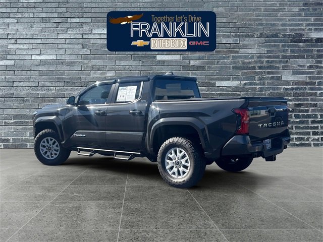 Used 2024 Toyota Tacoma SR5 image 3