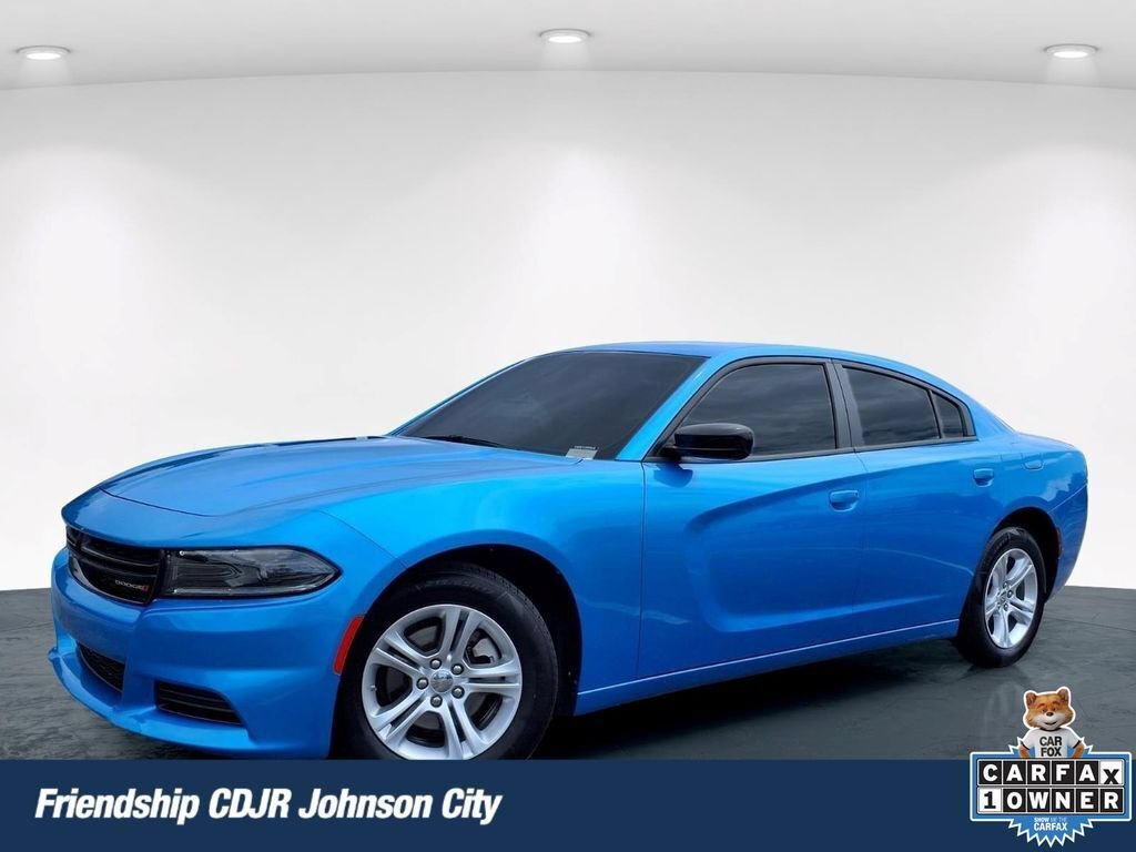 Used 2023 Dodge Charger SXT RWD image 1