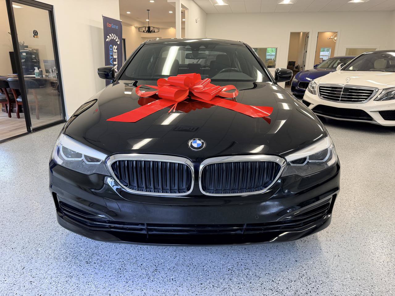 Used 2019 BMW 530i xDrive AWD/4WD image 13