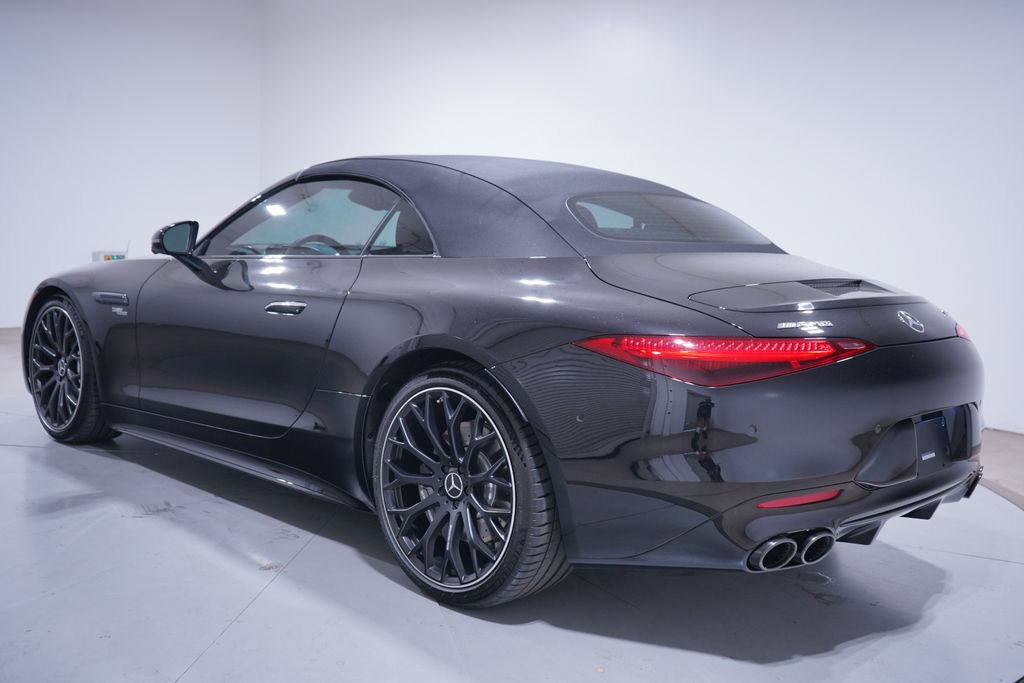 Used 2025 Mercedes-Benz SL 43 AMG image 3