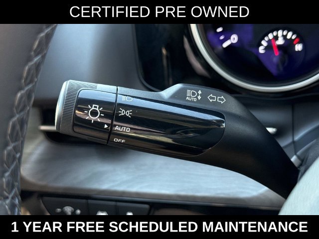 Used 2024 Kia Carnival EX FWD image 26