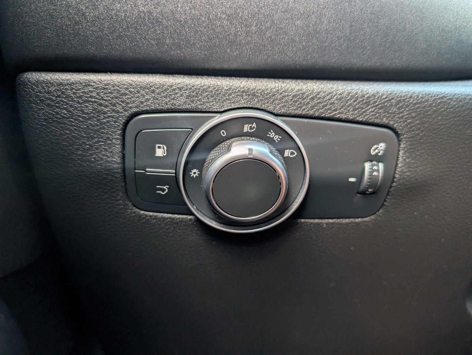 Used 2024 Alfa Romeo Tonale Ti w/ Active Assist Package image 32