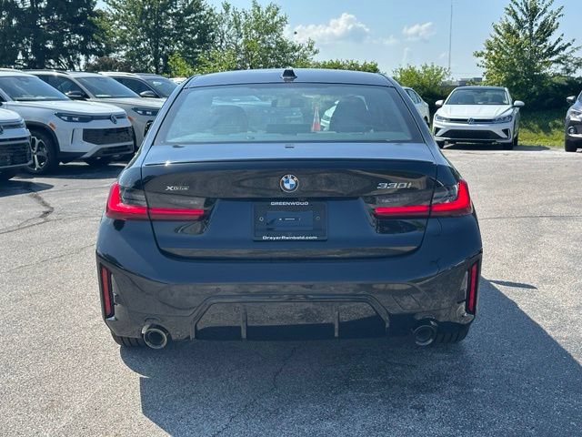 New 2026 BMW 330i xDrive Sedan w/ M Sport Package AWD/4WD image 9