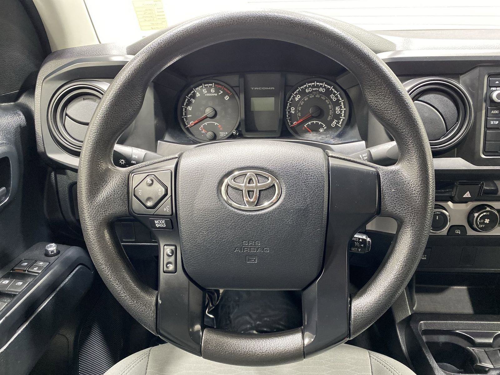 Used 2016 Toyota Tacoma SR w/ Towing Package image 14