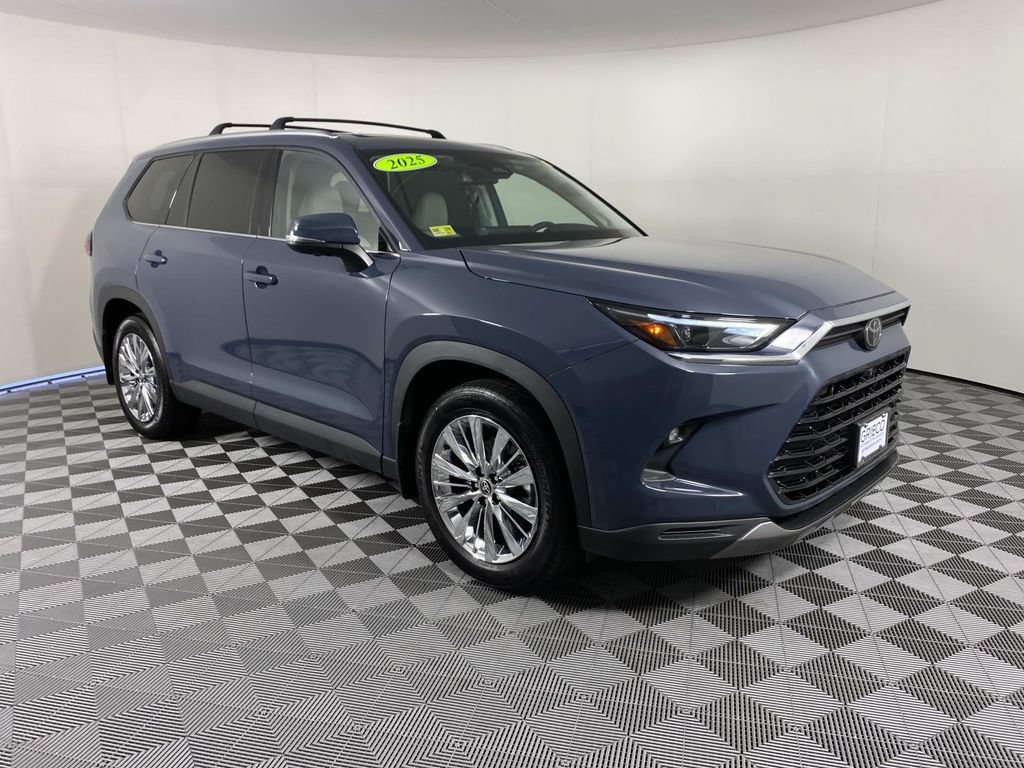 Used 2025 Toyota Grand Highlander AWD