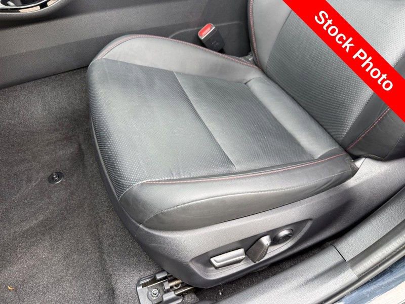Used 2024 Toyota Prius Prime FWD image 17