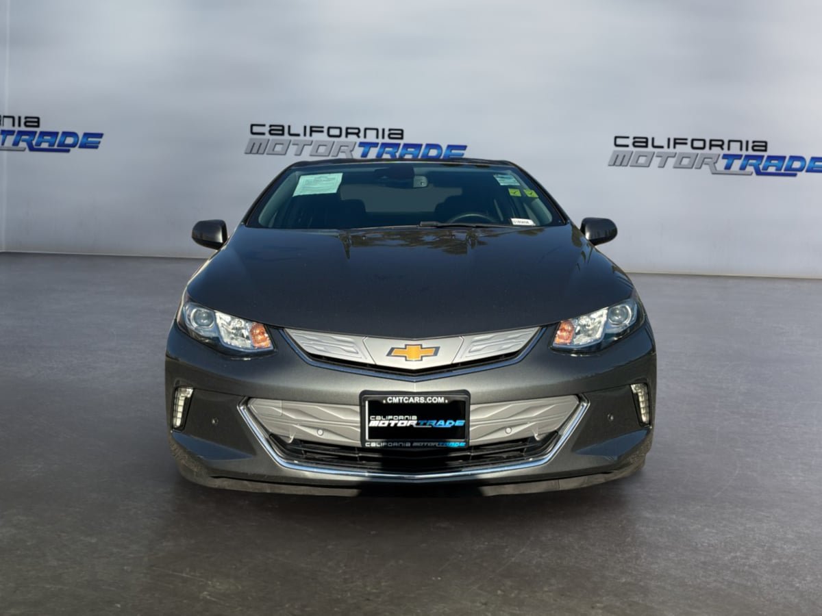 Used 2017 Chevrolet Volt Premier w/ Driver Confidence II Package FWD image 2