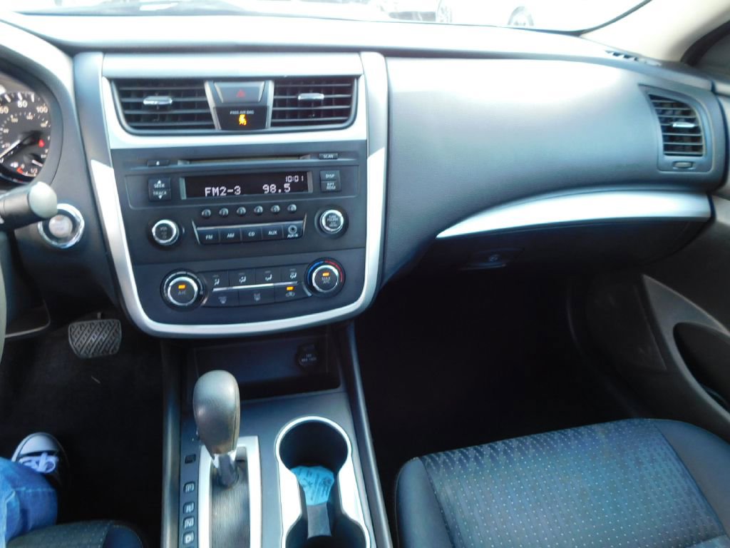 Used 2017 Nissan Altima 2.5 FWD image 26