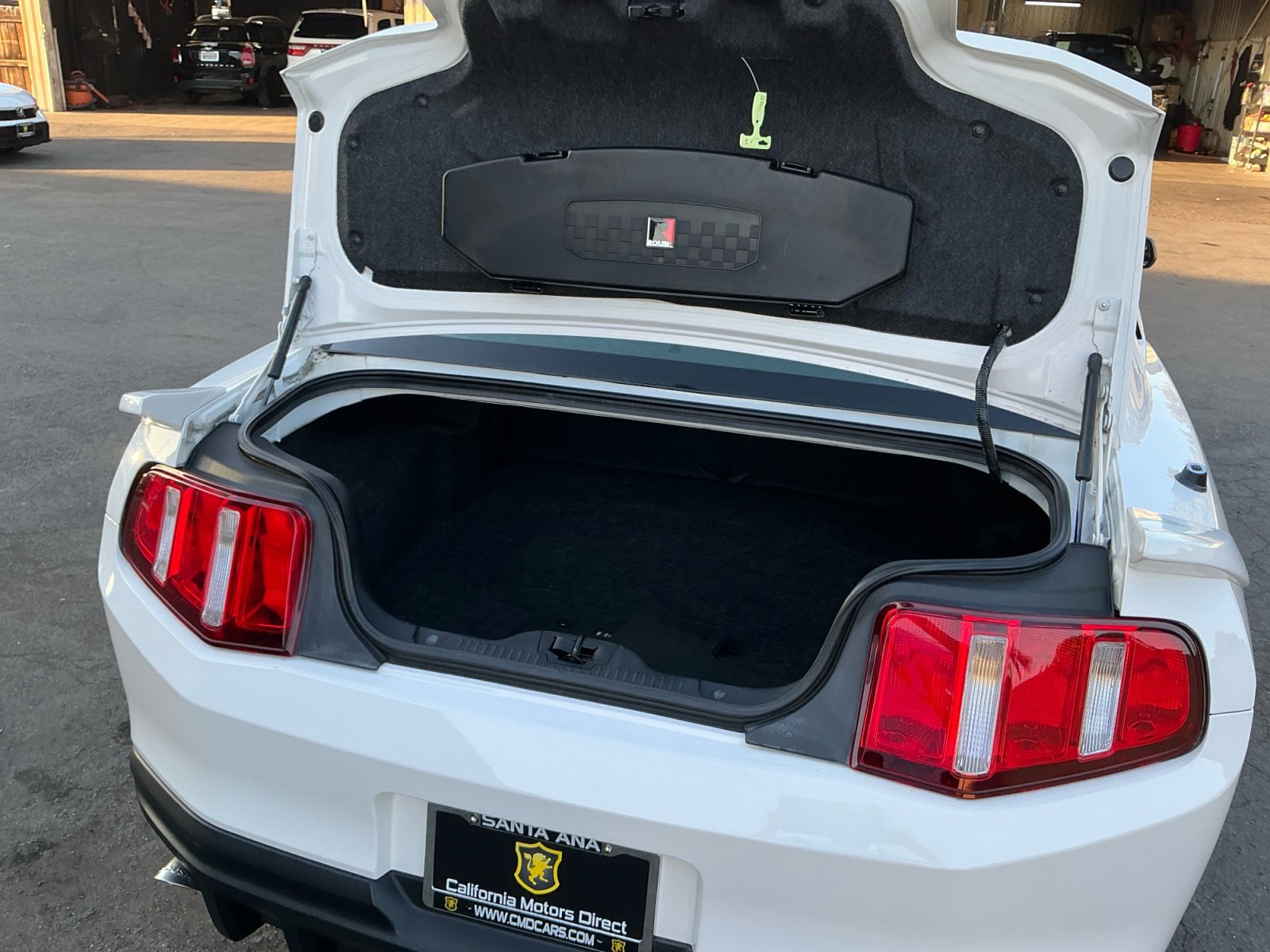 Used 2010 Ford Mustang GT image 26