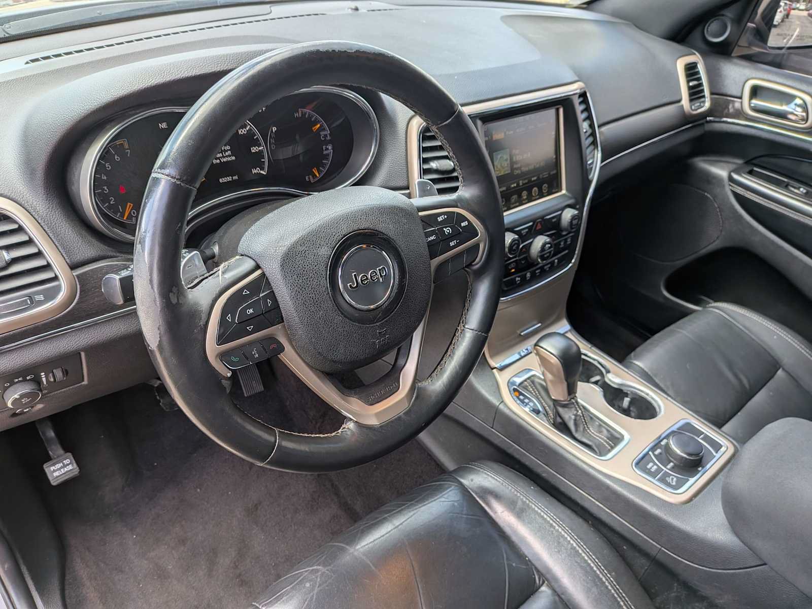 Used 2017 Jeep Grand Cherokee Limited AWD/4WD image 13