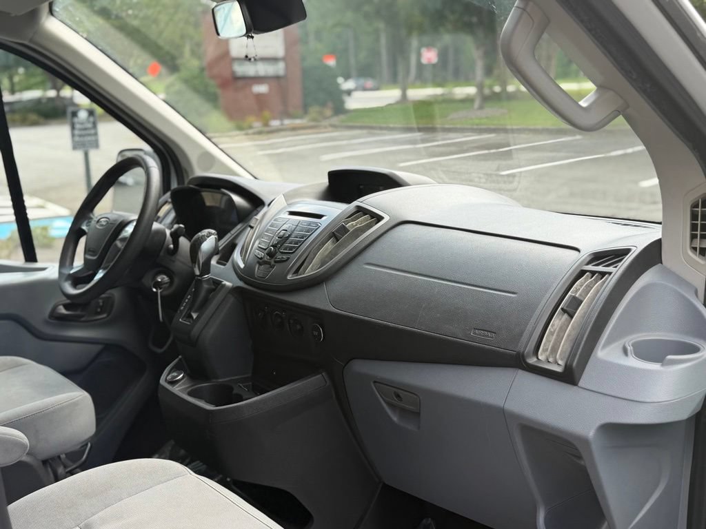 Used 2018 Ford Transit 350 XLT RWD image 14