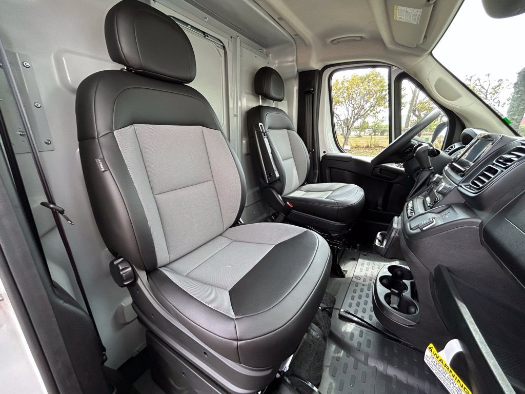 Used 2024 RAM ProMaster 3500 w/ Convenience Group FWD image 24