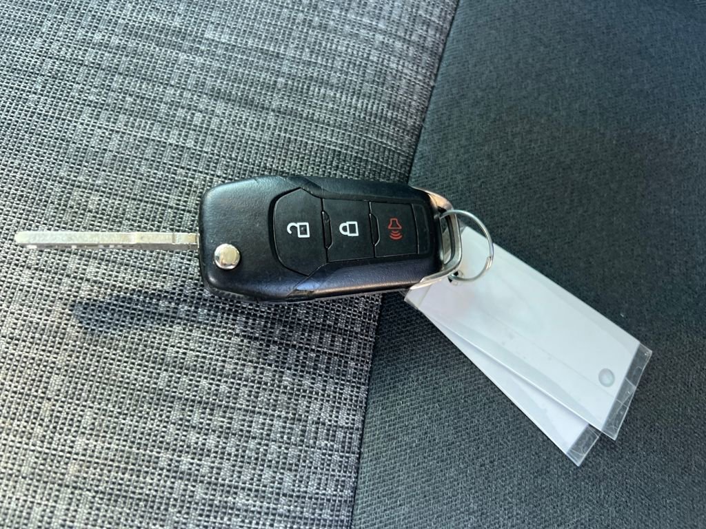 Used 2023 Ford F150 XLT w/ XTR Package image 29