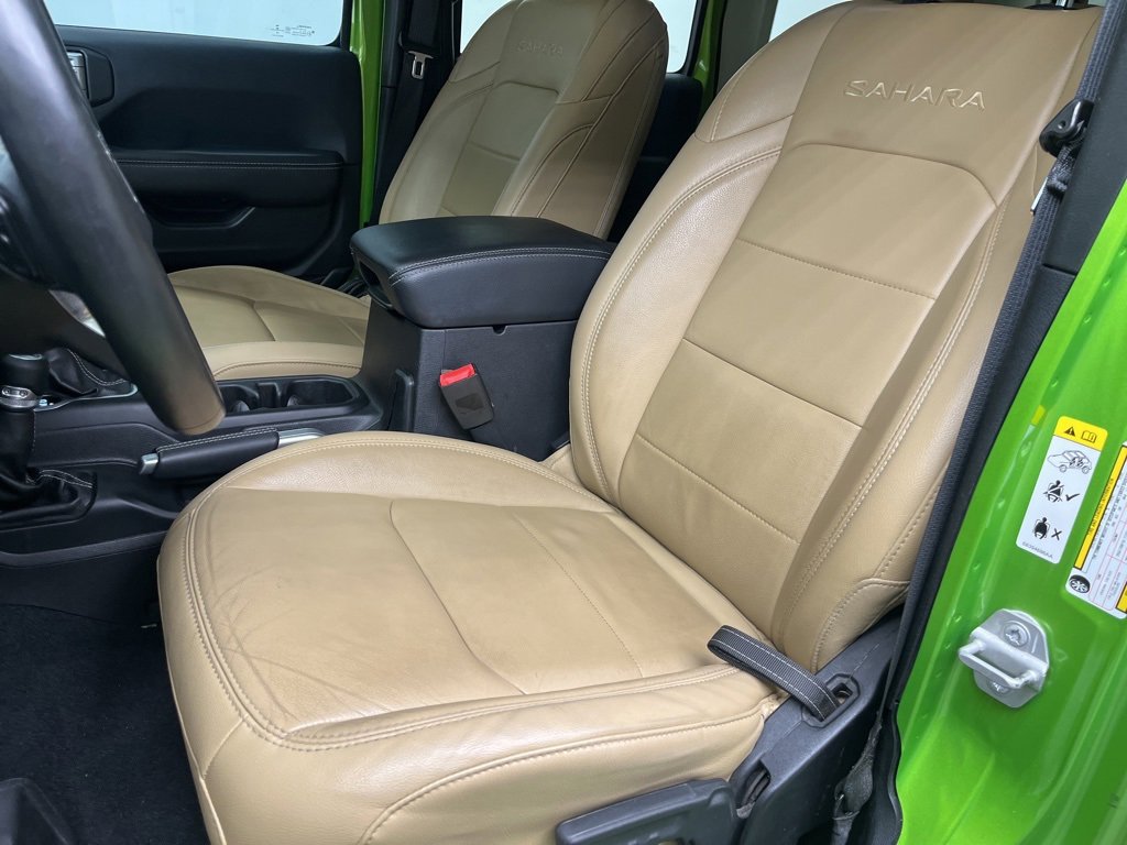 Used 2018 Jeep Wrangler Unlimited Sahara image 10