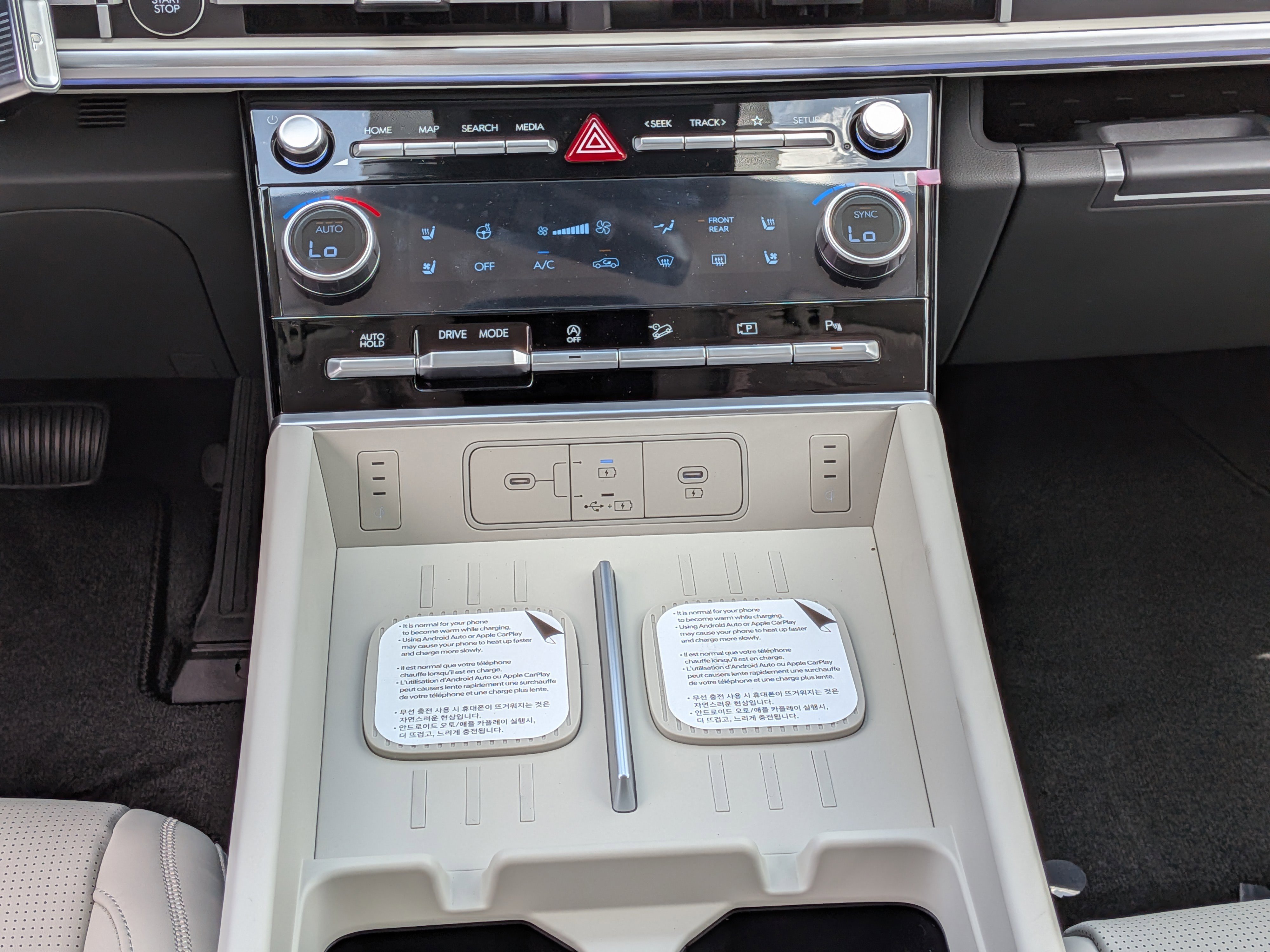 New 2026 Hyundai Santa Fe Calligraphy FWD image 21