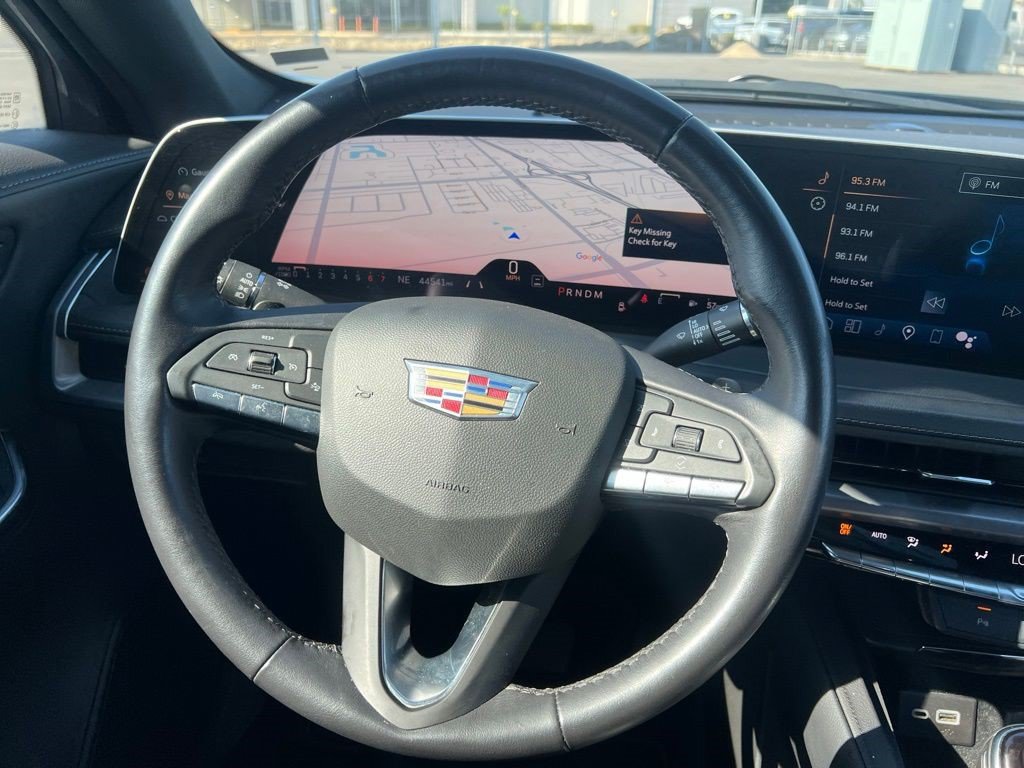 Certified 2025 Cadillac XT4 Premium Luxury FWD image 15