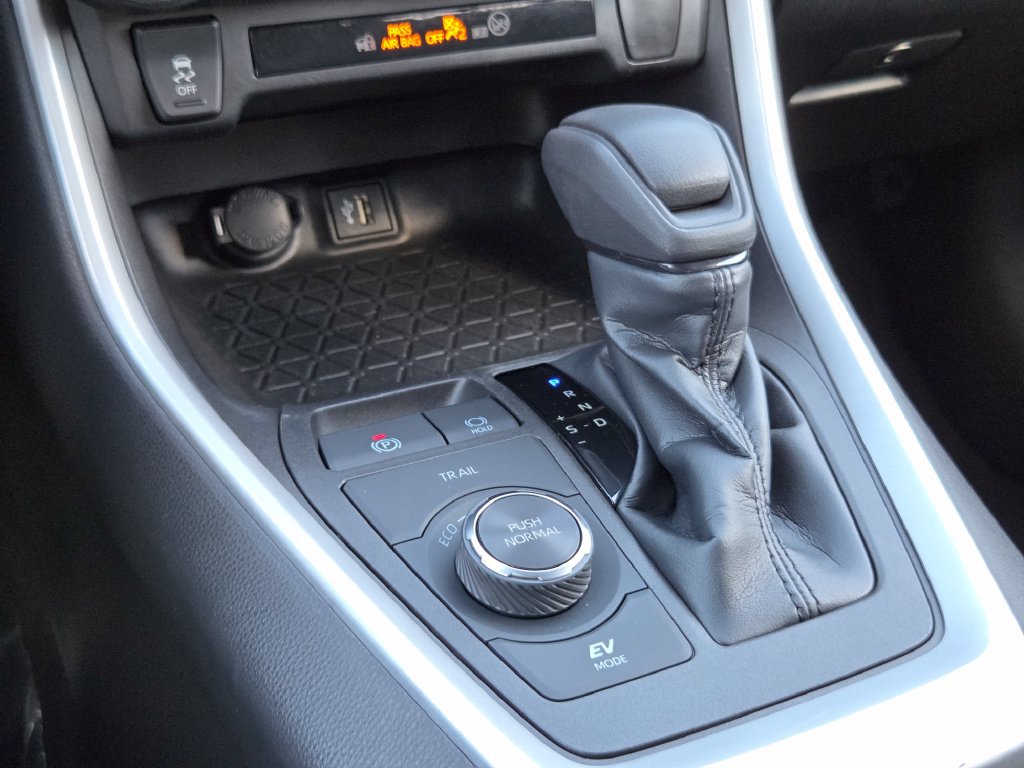 Used 2023 Toyota RAV4 XLE w/ Convenience Package AWD/4WD image 36