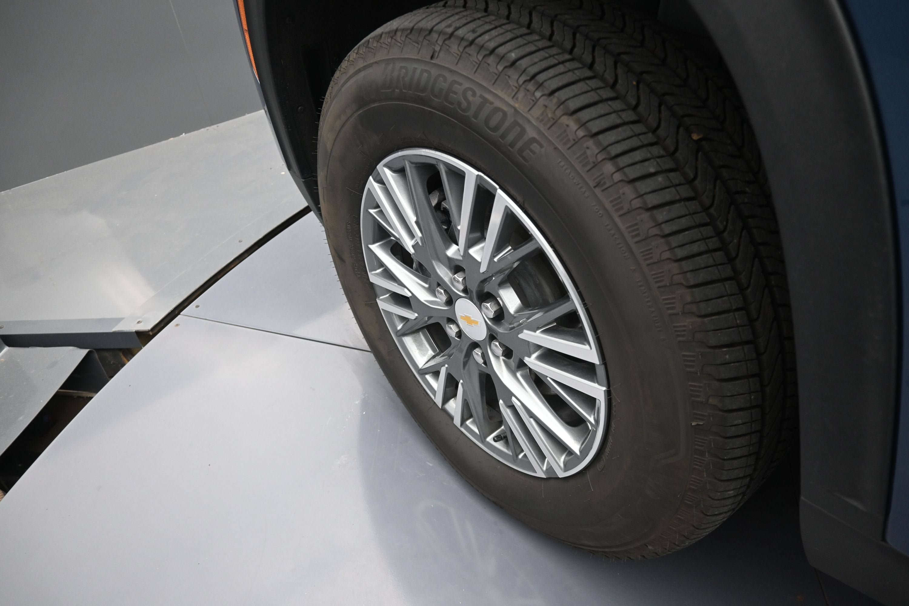 Certified 2026 Chevrolet Traverse LT w/ Enhanced Driving Package FWD image 41