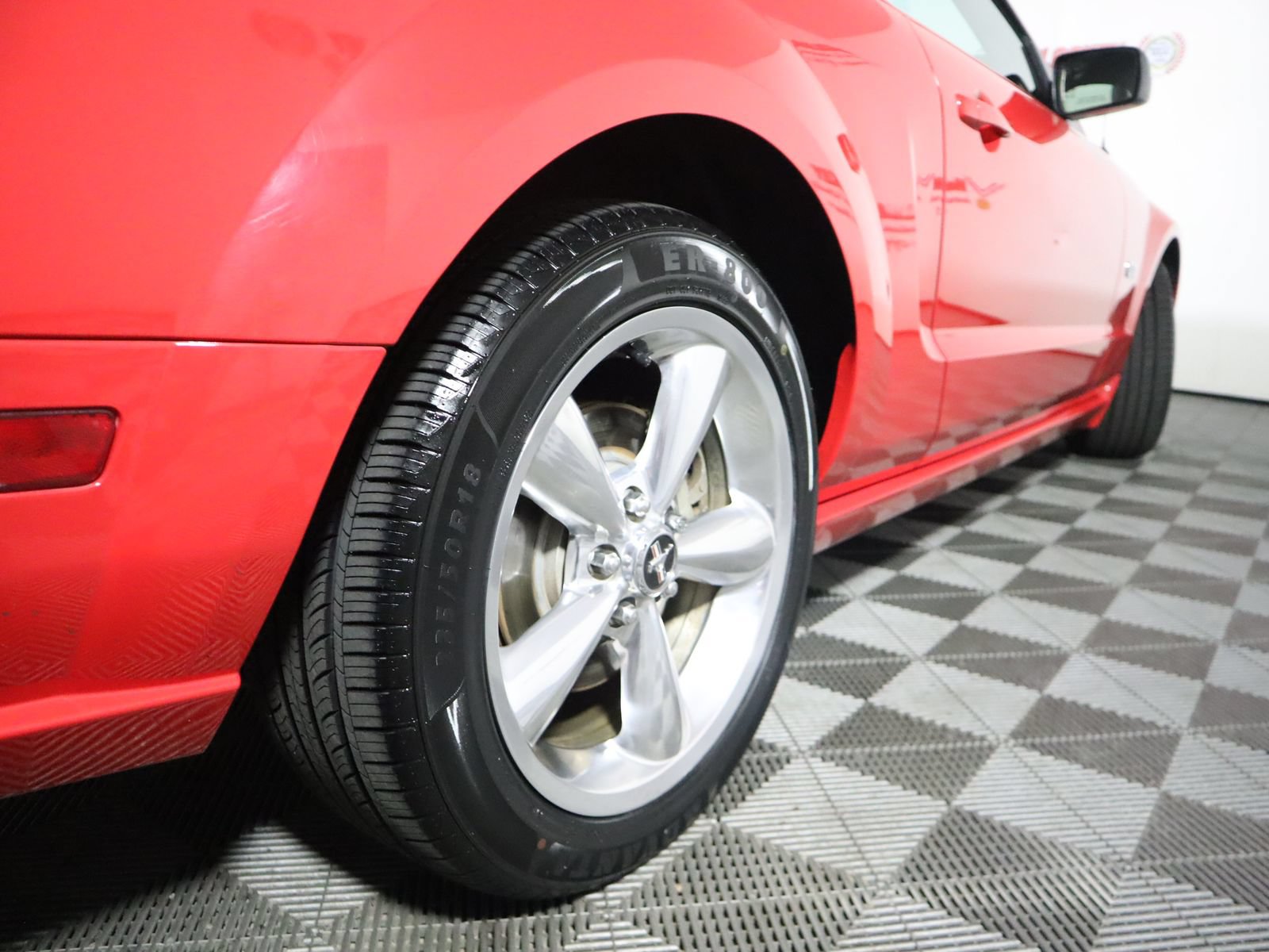 Used 2008 Ford Mustang GT RWD image 18