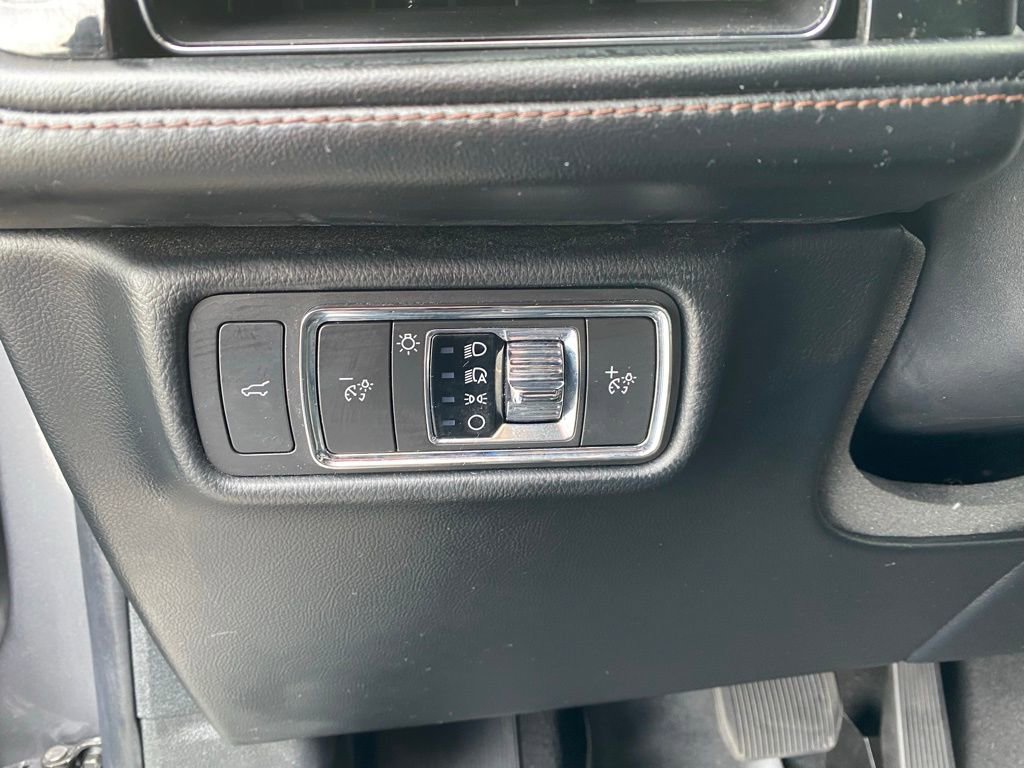 Used 2022 Lincoln Aviator Reserve w/ Equipment Group 201A image 12