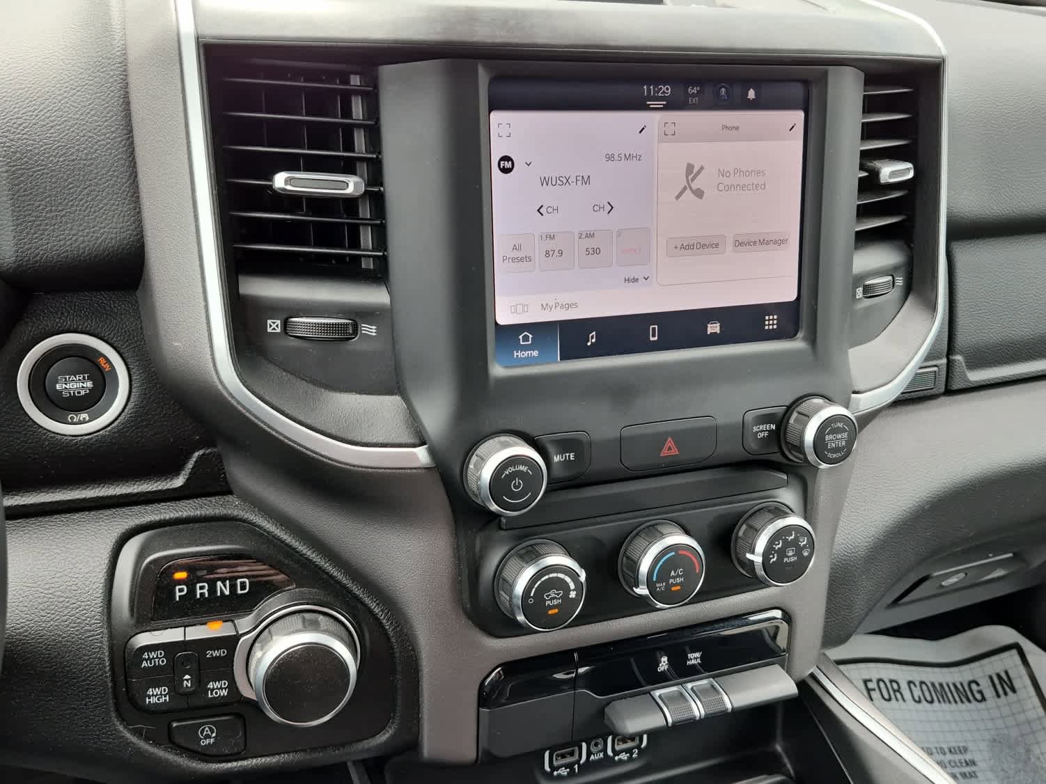 Used 2022 RAM 1500 Big Horn AWD/4WD image 14