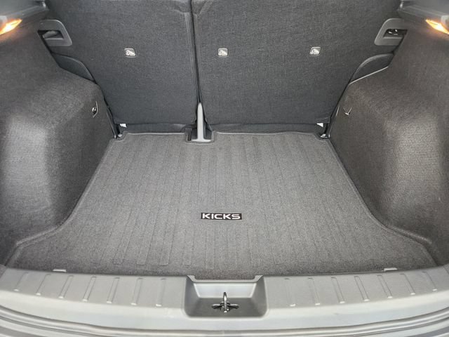 New 2027 Nissan Kicks SV w/ SV Premium Package FWD image 27