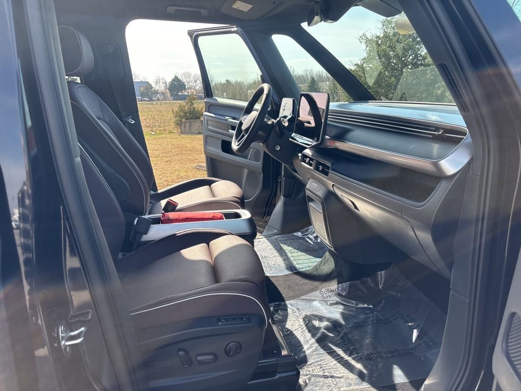 New 2025 Volkswagen ID. Buzz Pro S image 22