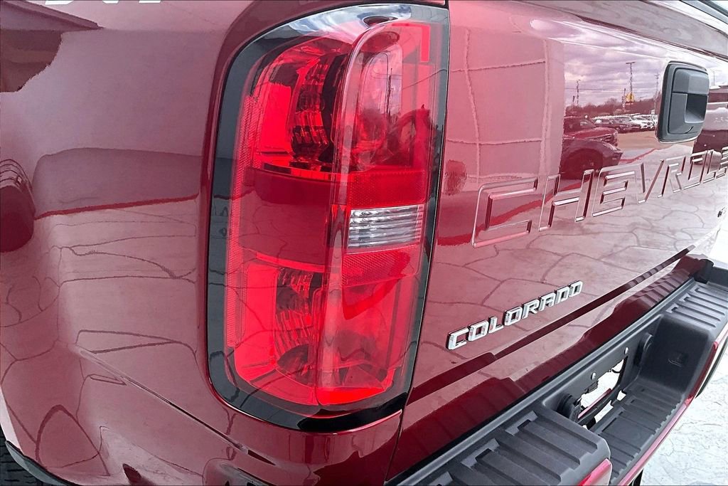 Used 2022 Chevrolet Colorado LT w/ LT Convenience Package image 24