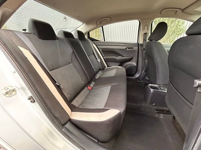 Used 2021 Nissan Versa SV FWD image 35