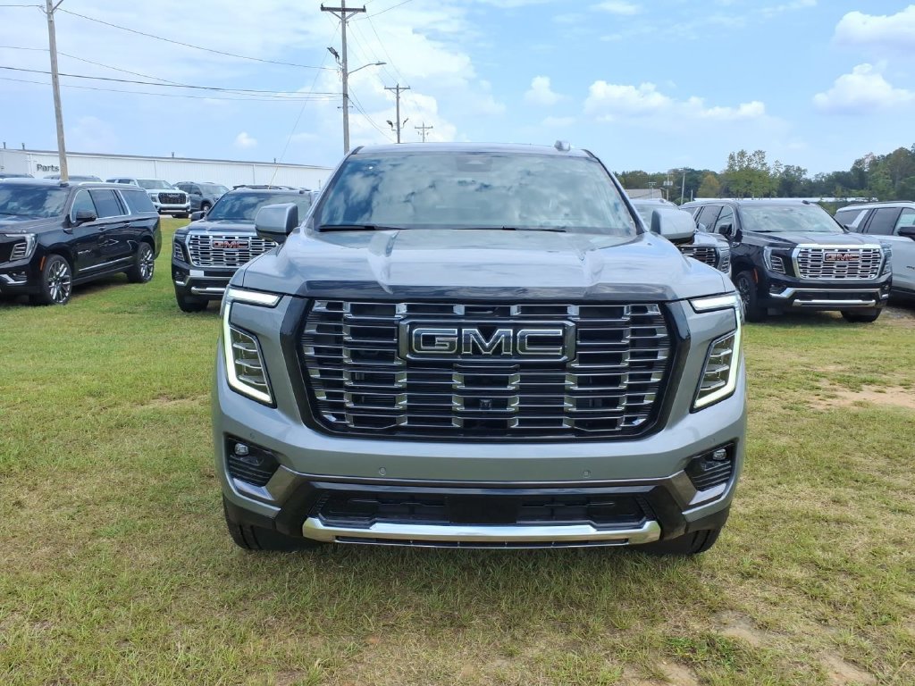 New 2026 GMC Yukon XL Denali Ultimate AWD/4WD image 2