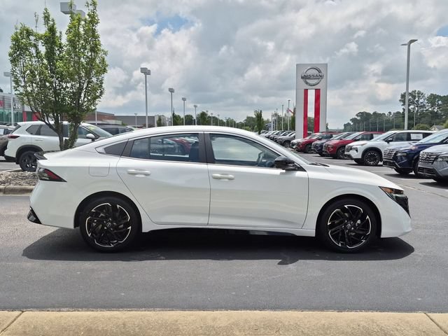 New 2026 Nissan Sentra SR w/ SR Premium Package FWD image 2