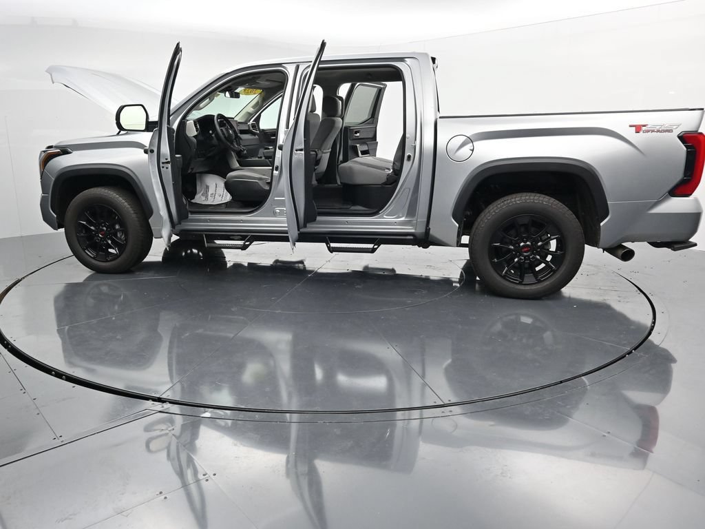 Used 2023 Toyota Tundra SR5 AWD/4WD image 34