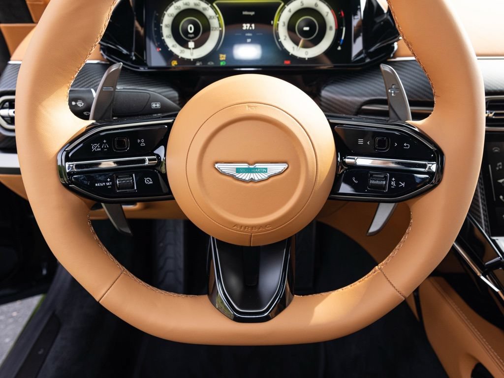New 2026 Aston Martin V8 Vantage S RWD image 31