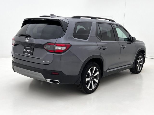 Used 2023 Honda Pilot Elite image 7
