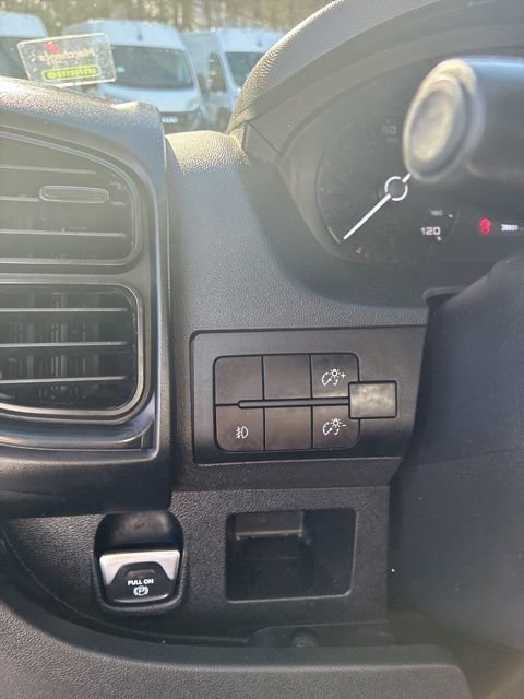 Used 2025 RAM ProMaster 2500 w/ Convenience Group image 27